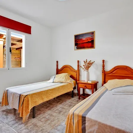 Elisa With Pool Two Bedrooms For 4 Persons 别墅 Parque Holandes