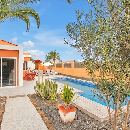 Elisa With Pool Two Bedrooms For 4 Persons Villa Parque Holandes